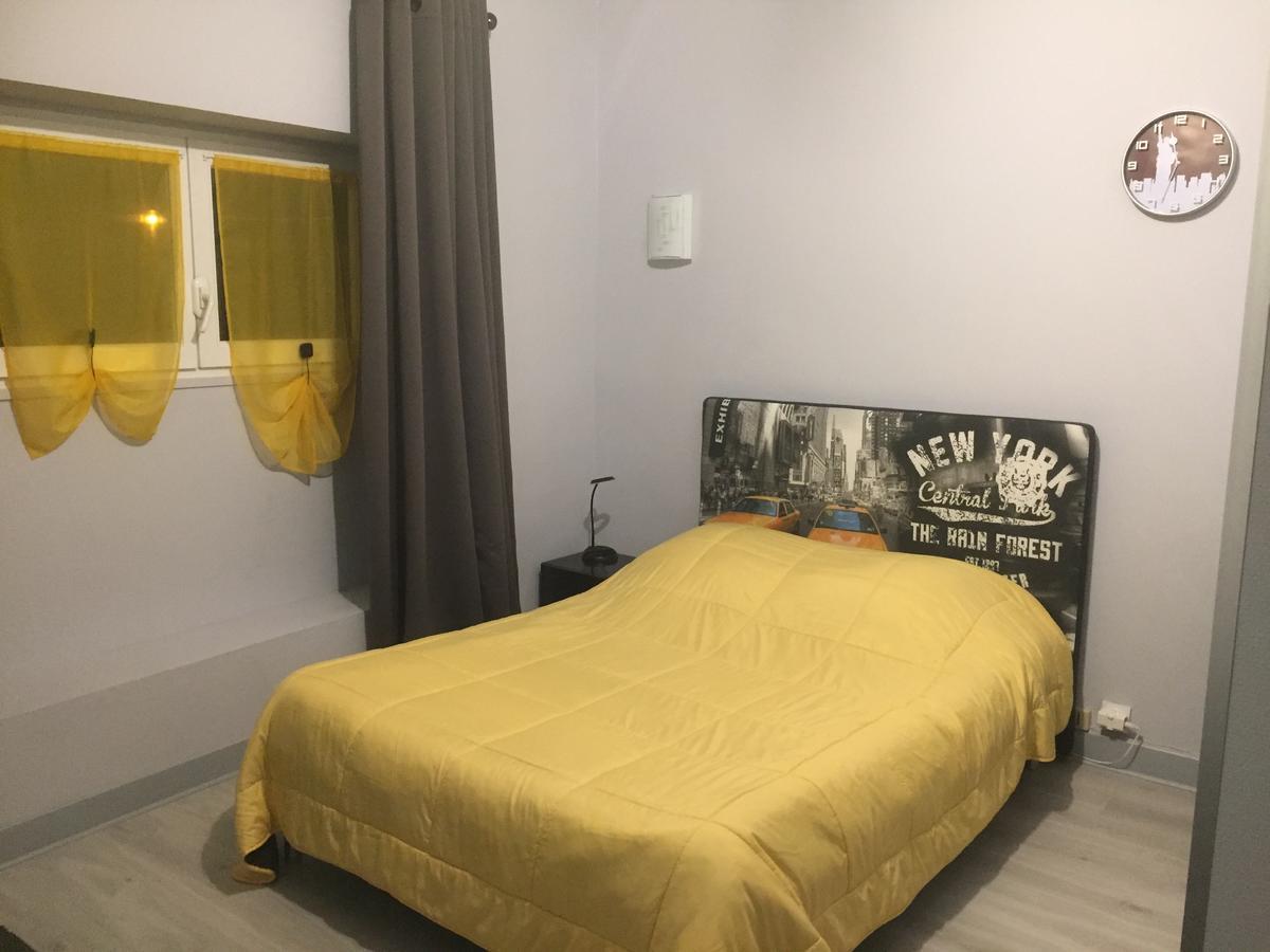 Hotel Le Bambi Baume-les-Dames Kültér fotó
